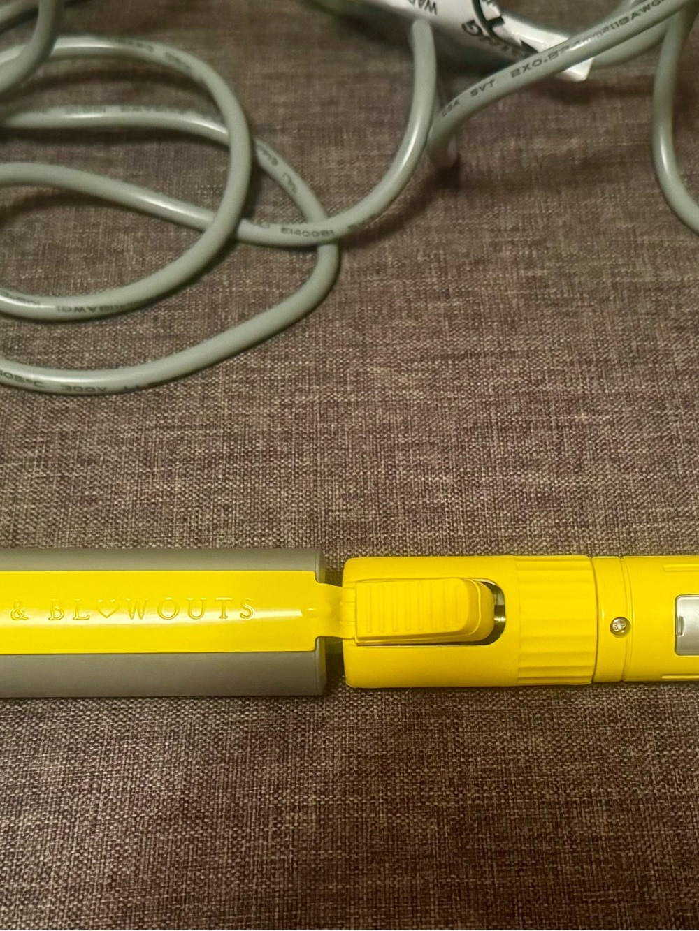 DRYBAR The 3-Day Bender Digital Curling Iron - Picture 2 of 6